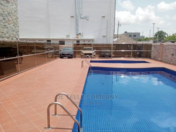 furnished-2bdrm-apartment-in-boundary-road-area-for-rent-big-4